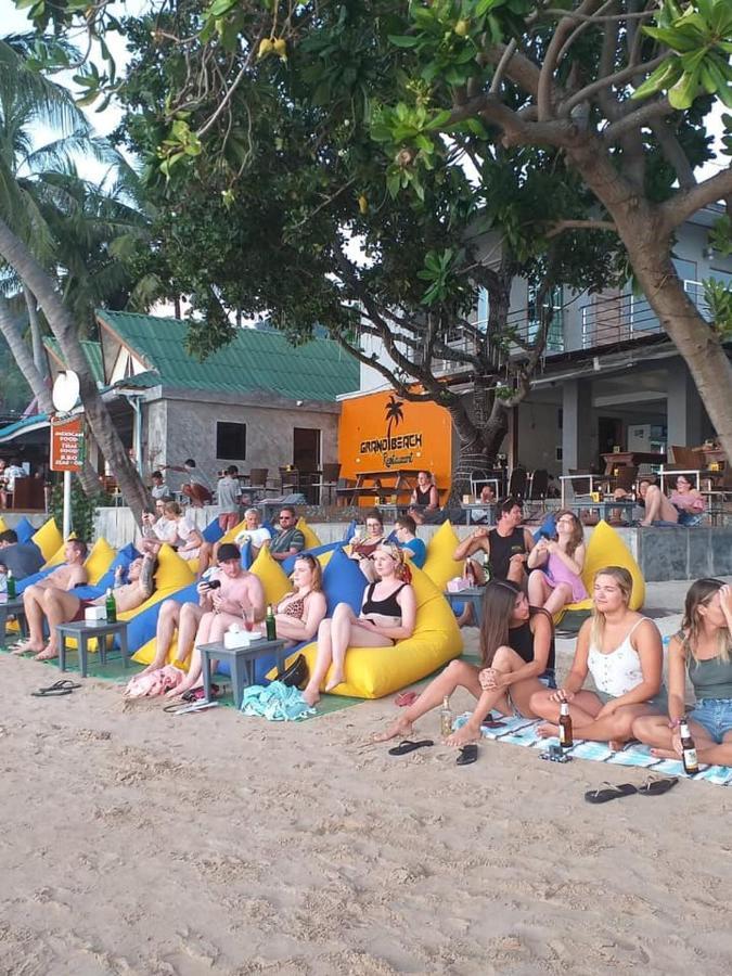 Grand Beach Resort Ko Tao Buitenkant foto